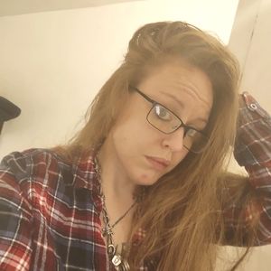 Meet your Posher, Logan lynn